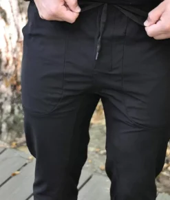 Bottoms><noscript><img width=