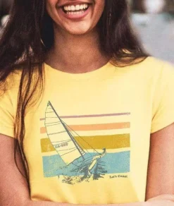 T-Shirts>Nayked Apparel Women'S Ridiculously Soft Midweight Graphic Tee | Let'S Coast