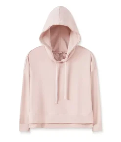 Athleisure><noscript><img width=